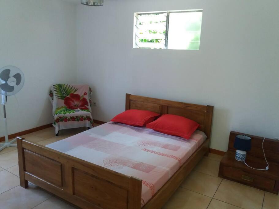 Location Saisonniere Le Clos Des Agrumes Sainte Anne Exterior foto