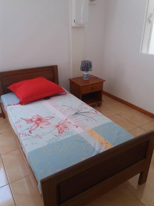 Location Saisonniere Le Clos Des Agrumes Sainte Anne Exterior foto